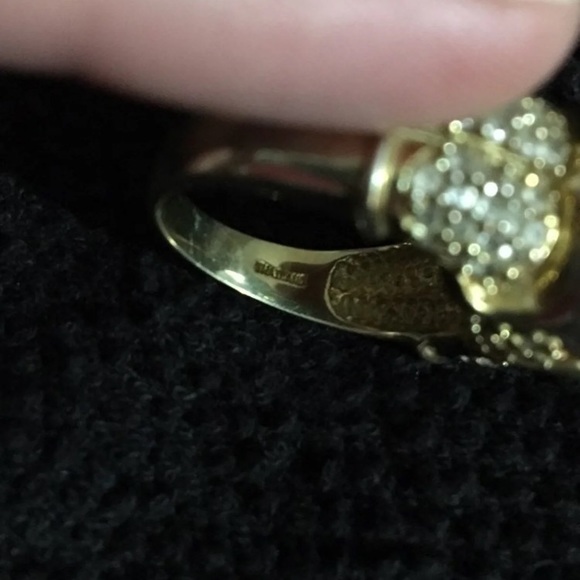 Ring - Picture 5 of 8